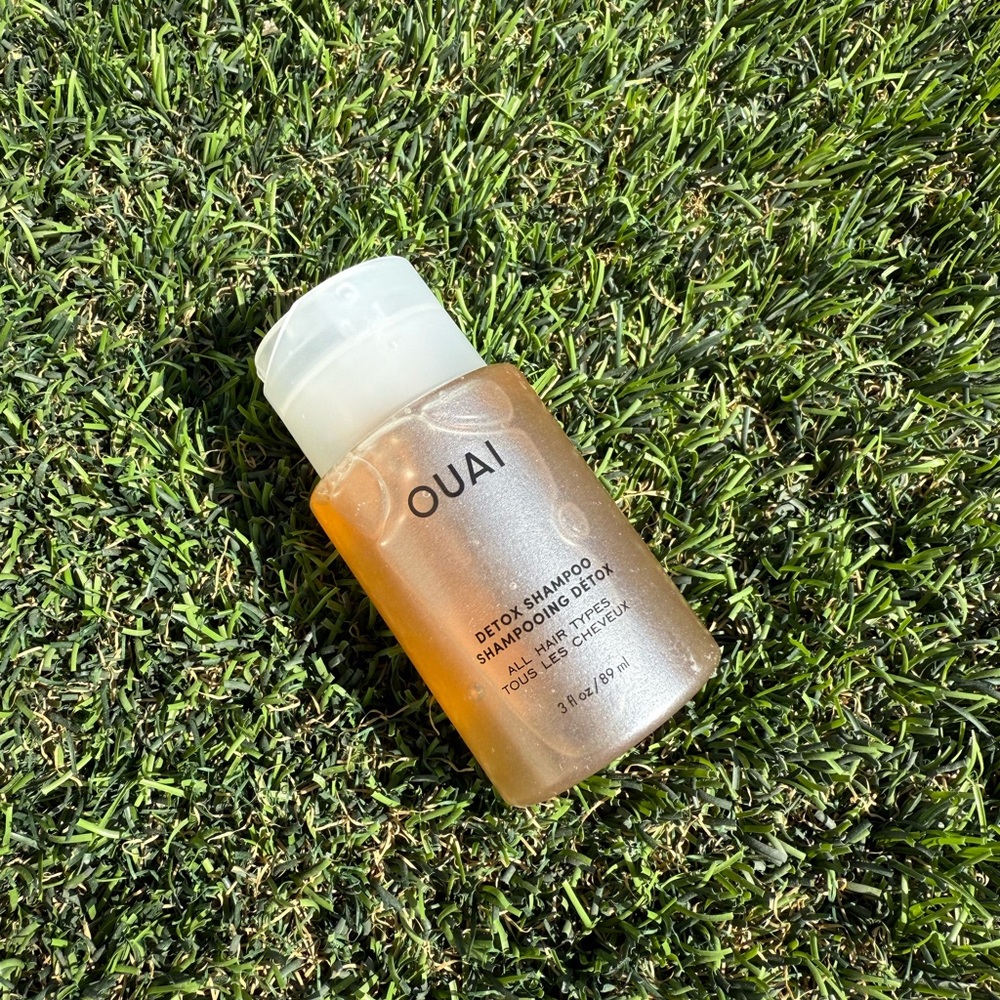 OUAI Detox Shampoo